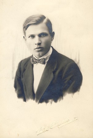 Erkki
   Leppänen 1903-